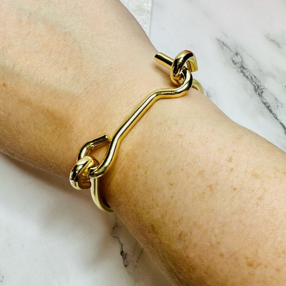 NEW! Jules Smith 14k Gold Plated Americana Lock Bracelet - Picture 4 of 9